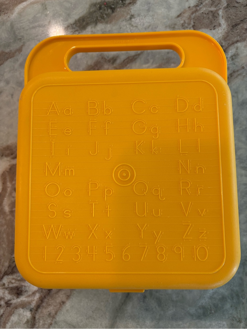 Vintage Tupperware Plastic Toy Travel Case ABC's Tracing Handle 7x7 Box